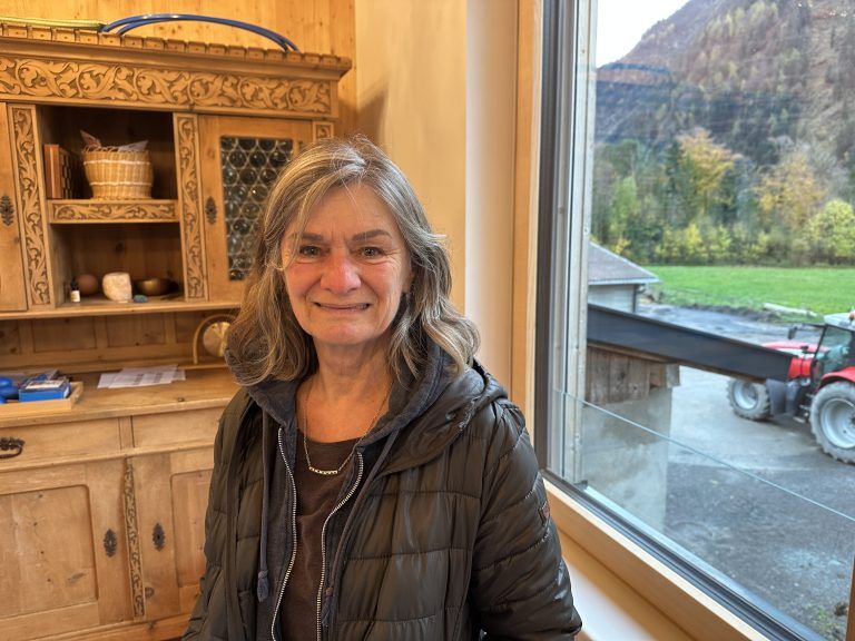 „Mein Sohn Noah arbeitet hier. Deshalb habe ich heute die Gelegenheit genutzt, mich hier umzusehen. Ich bin von dem Konzept der Lernwerkstatt begeistert. Die Räume sind schon beim Betreten der Schule sehr beeindruckend.“ Patrizia Steurer, Bürs