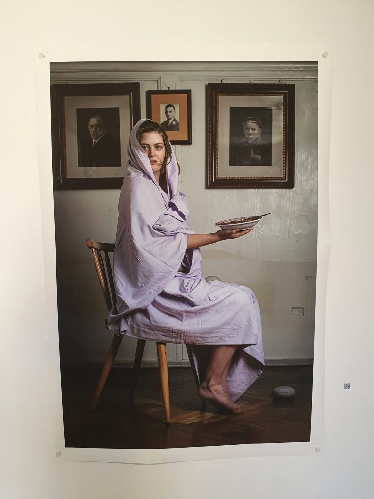Sarah Mistura: Sara-Lisa Bals (Guest Ghost Host), 2023, 57 x 120 cm. <span class="copyright">Thomas Schiretz</span>