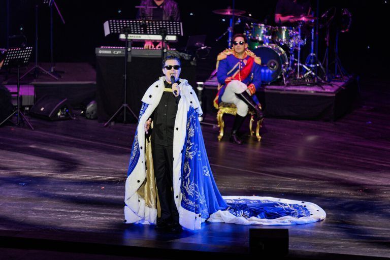 Am 4. November vereinen sich im Bregenzer Festspielhaus zwei außergewöhnliche Persönlichkeiten in einer faszinierenden Show.Konstantinos Kalogeropoulos