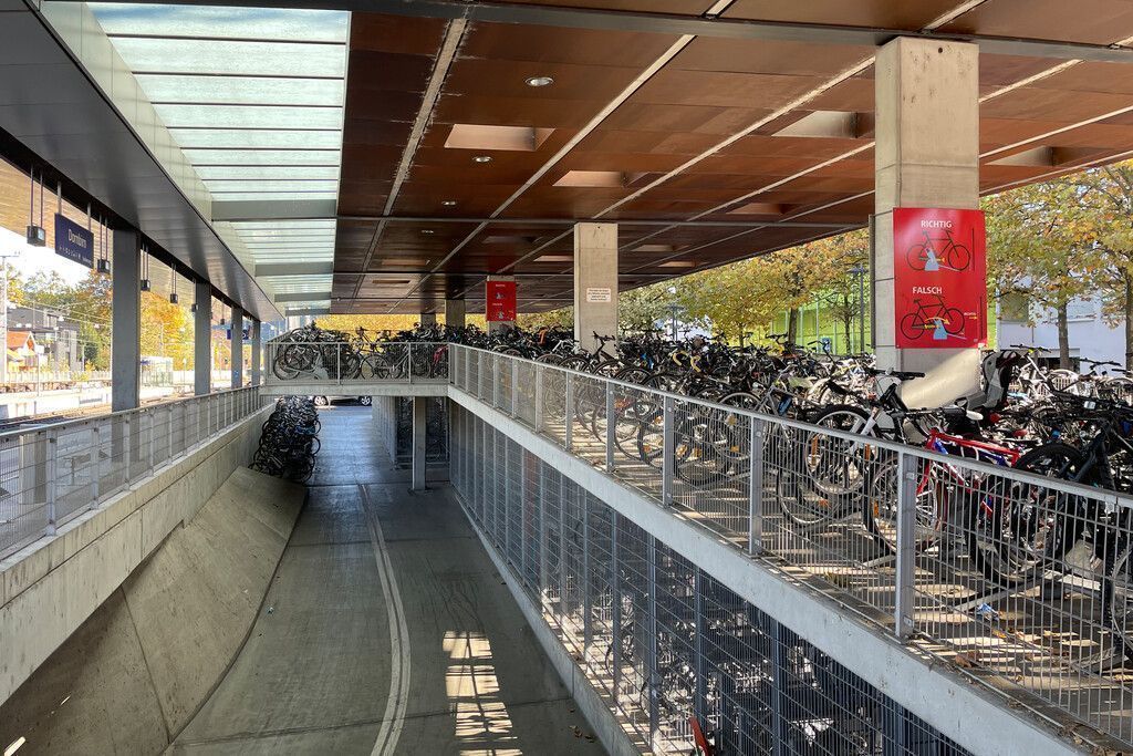 „Fritag am füfe“ am Dornbirner Bahnhof