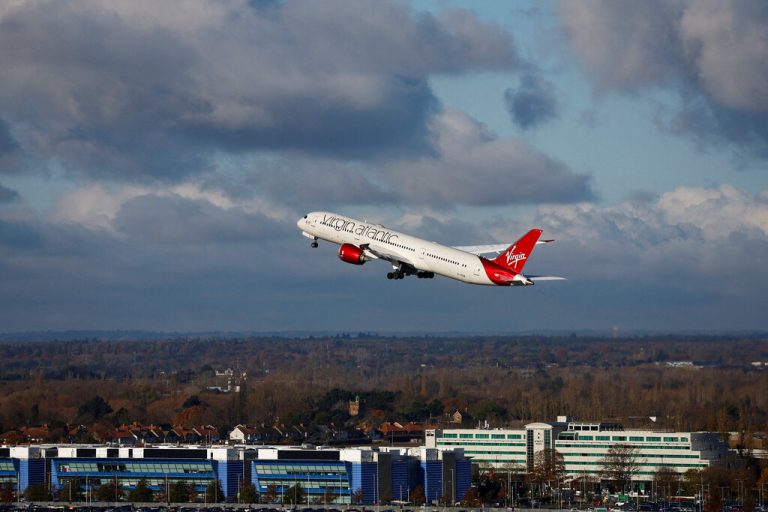 Der Dreamliner der Fluglinie Virgin Atlantic hob am Dienstag in London ab. RTS