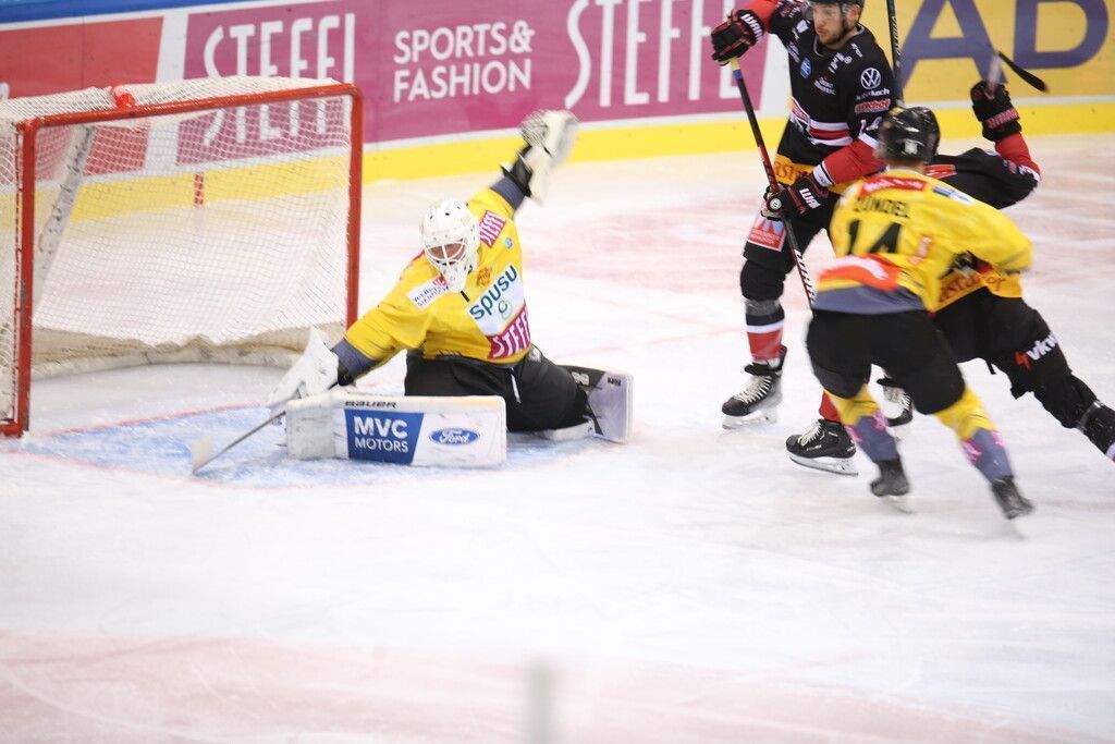Pioneers holen Punkt statt Sieg