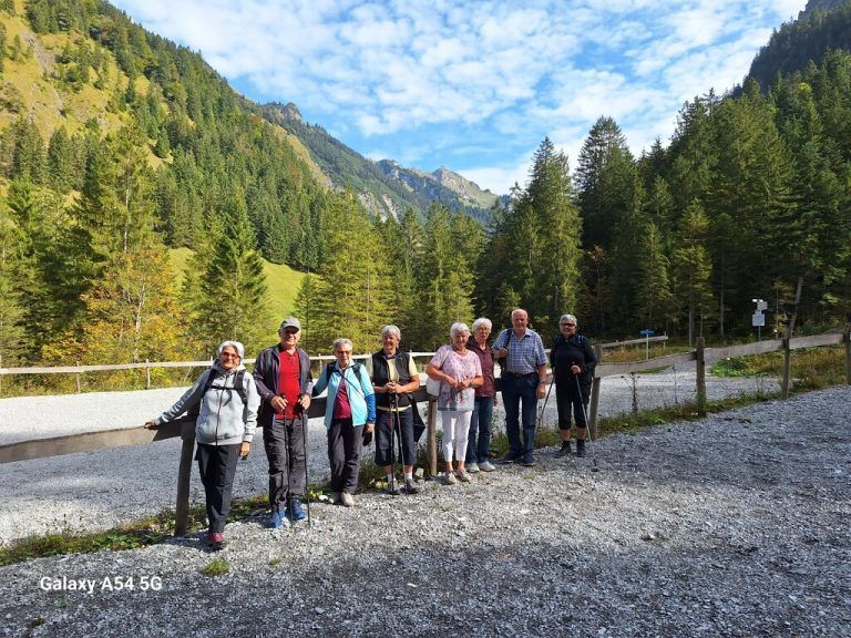 Die Krumbacher Senior(inn)en beim gemeinsamen Ausflug nach Bad Rothenbrunnen.50plus Krumbach