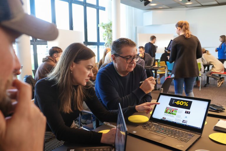 Die Mitarbeitenden sind in die Zukunft von Russmedia eingebunden.