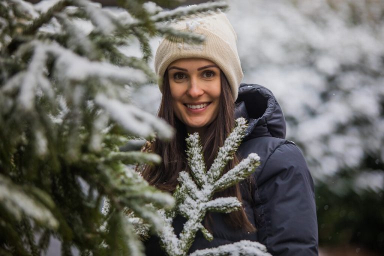 Der Winter kommt mit Schnee und Kälte