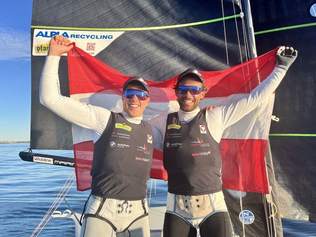 EM-Medaille für  Benjamin Bildstein und David Hussl. »C3