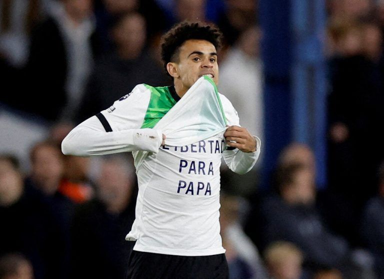 Liverpool-Spieler Luis Díaz bangt um seinen von Guerillas verschleppten Vater.Reuters