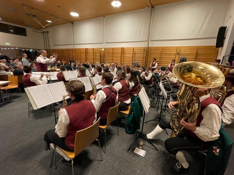 Mit großer musikalischer Vielfalt klingelte die Spendenbox der Stunde des Herzens.