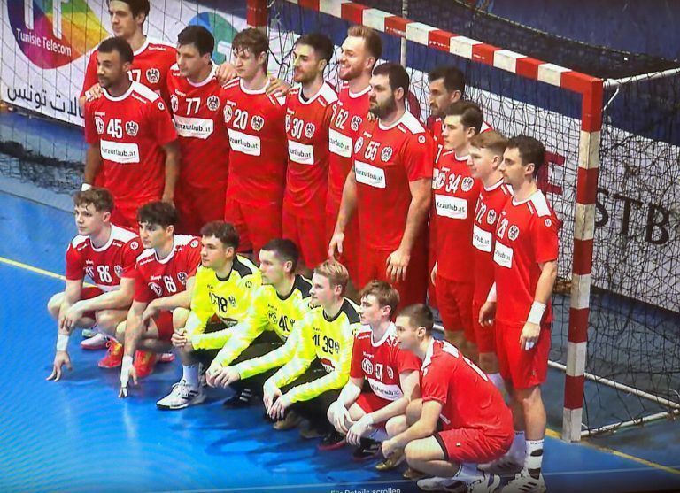 Österreichs Handball-Männerteam startete mit einem 34:27-Sieg gegen Favorit Portugal in das Vier-Nationen-Turnier in Tunesien. ÖHB
