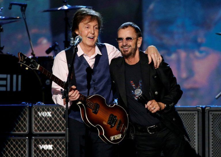 Paul McCartney und Ringo Starr brachten das Beatles-Lied heraus. Reuters