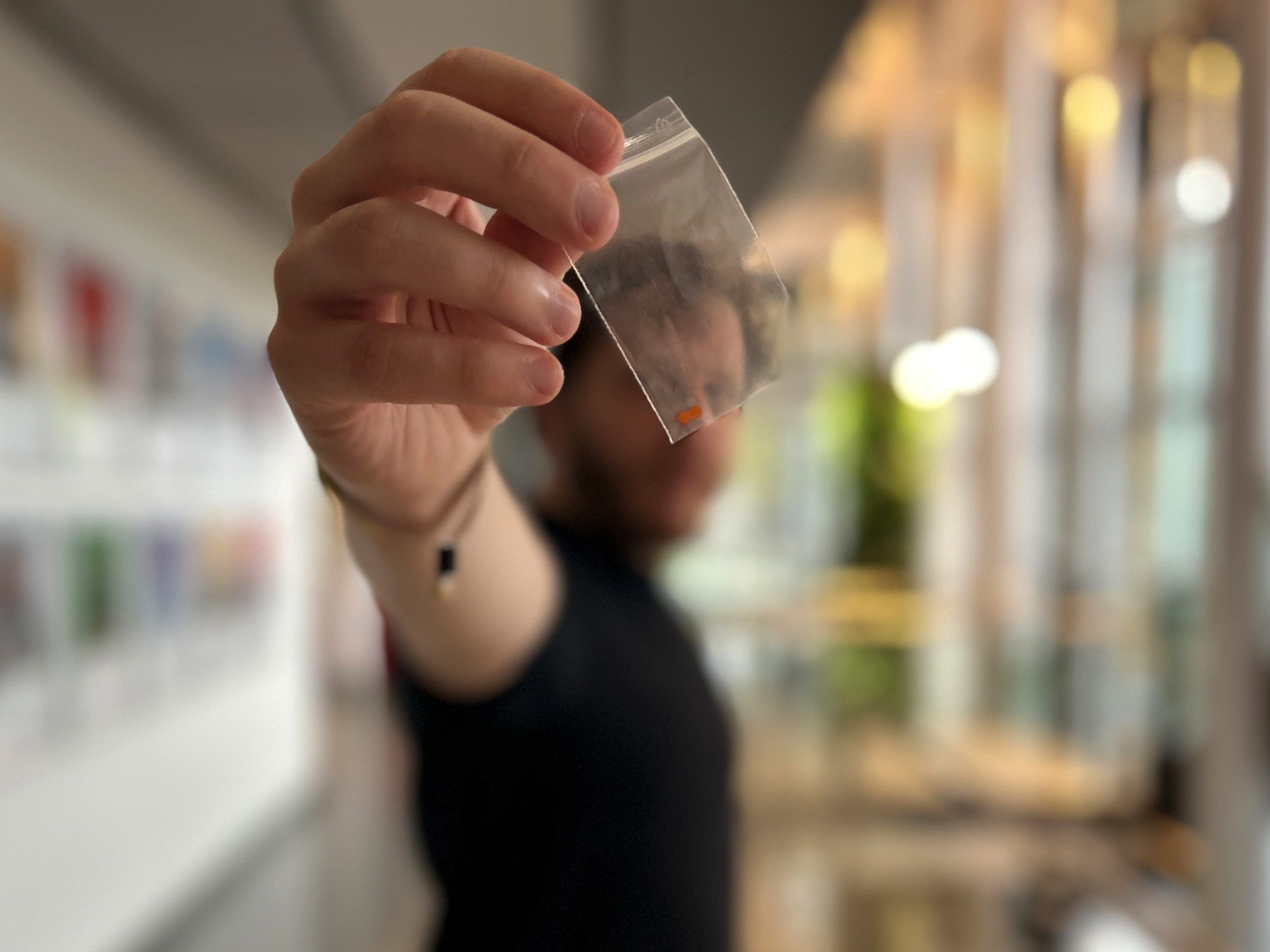 Ein legaler Mausklick liefert LSD beinahe frei Haus