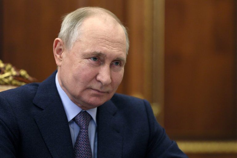 Präsident Putin begnadigte abermals einen verurteilten Straftäter. AFP