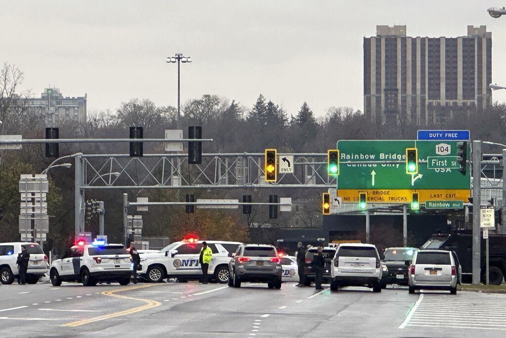FBI untersucht  Autoexplosion bei  den Niagarafällen