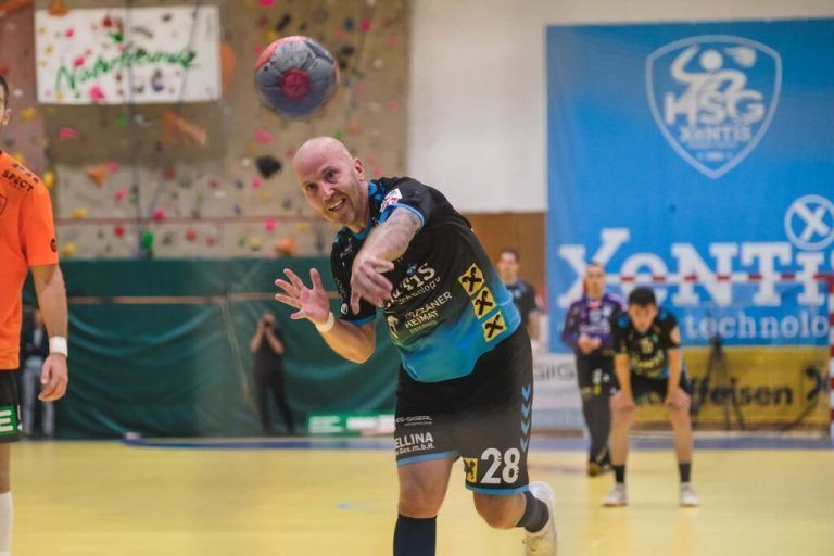 <p class="caption">In den bisherigen vier Ligaspielen mit der HSG Bärnbach/Köflach brachte es Robert Weber auf 21 Treffer (Schnitt 5,25 pro Spiel). <span class="media-container dcx_media_rtab" data-dcx_media_config="{}" data-dcx_media_type="rtab"> </span><span class="marker">Verein</span></p>
