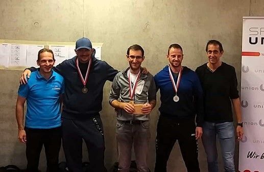 Ronny Fischer (2. v. r.) ist Vizelandesmeister der Herren B.ttc bludenz