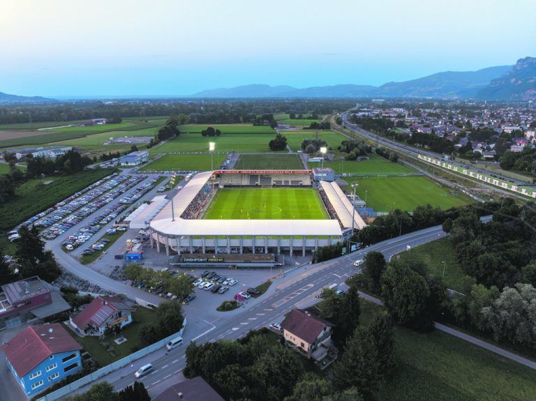 Schon 2024 sollen die nächsten Projekte rund um die Ausbaupläne der Cashpoint Arena umgesetzt werden.VN-Stiplovsek