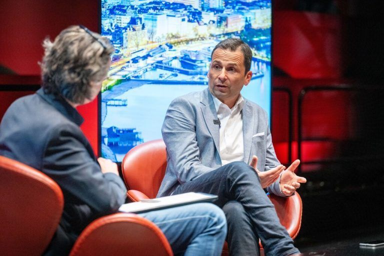 Was im Mannschaftssport funktioniert, hilft auch im Geschäftsleben: Martin Hink setzt auf High-Performance-Teams.