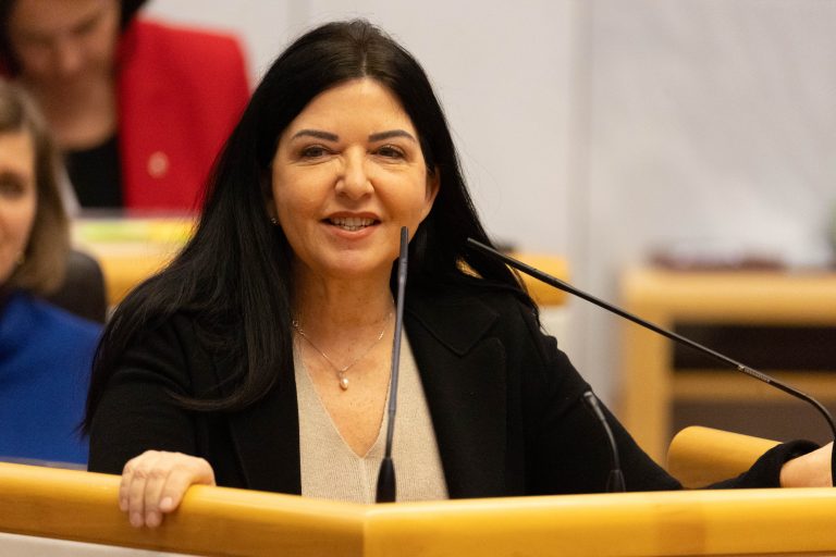Manuela Auer spö
