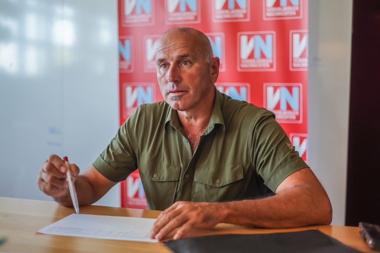 Hubert Schatz sieht sich bestätigt. „Es war kein Wolf verantwortlich für den Tod der beiden Kälber in Klösterle.“ <span class="copyright">VN/Steurer</span>