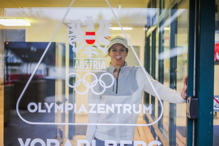 Die Heimat der Sieger: Elisabeth Kappaurer im OZ in Dornbirn. <span class="copyright">Steurer</span>