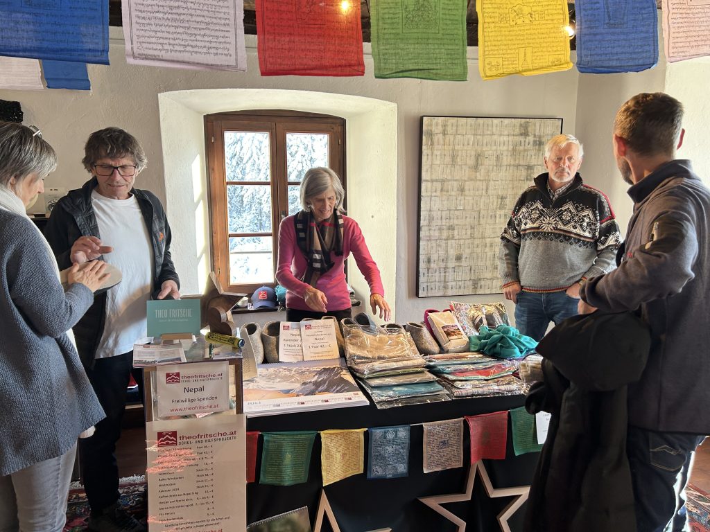 Edle Produkte im Ambiente von Schloss Amberg