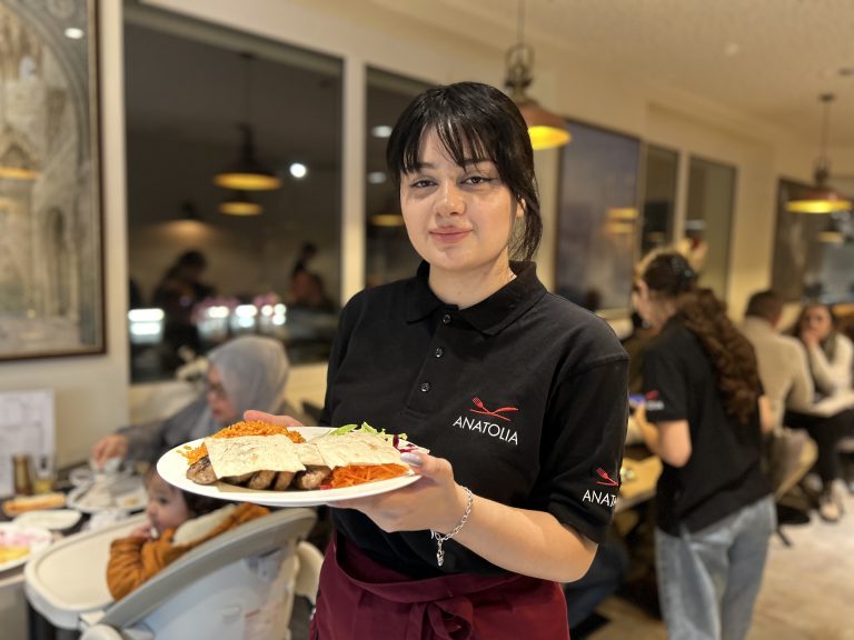 Effizienter Service dank engagiertem Team bei "Anatolia".