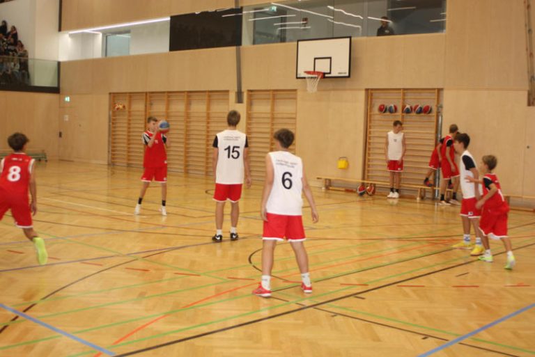 127 Teams aus 18 Schulen in Vorarlberg versprechen 2024 spannende Spiele. <span class="copyright">VN-TK (4)</span>