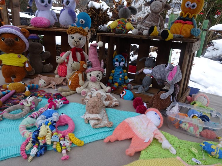 Die Besucherinnen und Besucher konnten sich beim Markt mit hübschen Dingen eindecken.
