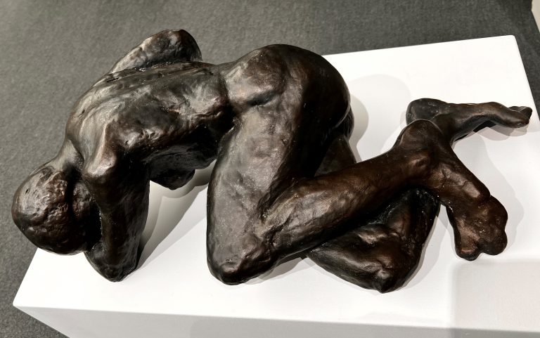Die "Liegende mit starker Krümmung", 1991. <span class="copyright">Andreas Marte</span>