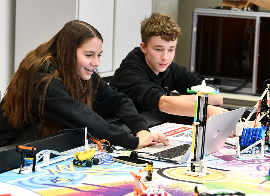 Bezauer Schulen setzen neue Maßstäbe