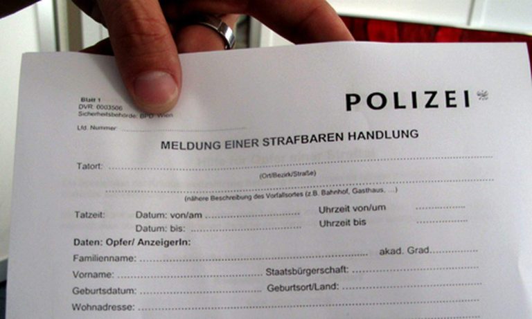 Bei der polizeilichen Anzeige gab die Bulgarin schwere Vorwürfe gegen ihren Partner zu Protokoll. <span class="copyright">symbol/bmi</span>