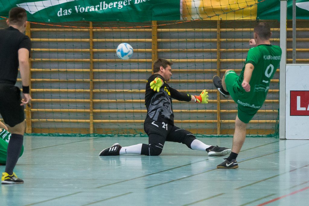 Hohenems in der Halle der große Gejagte