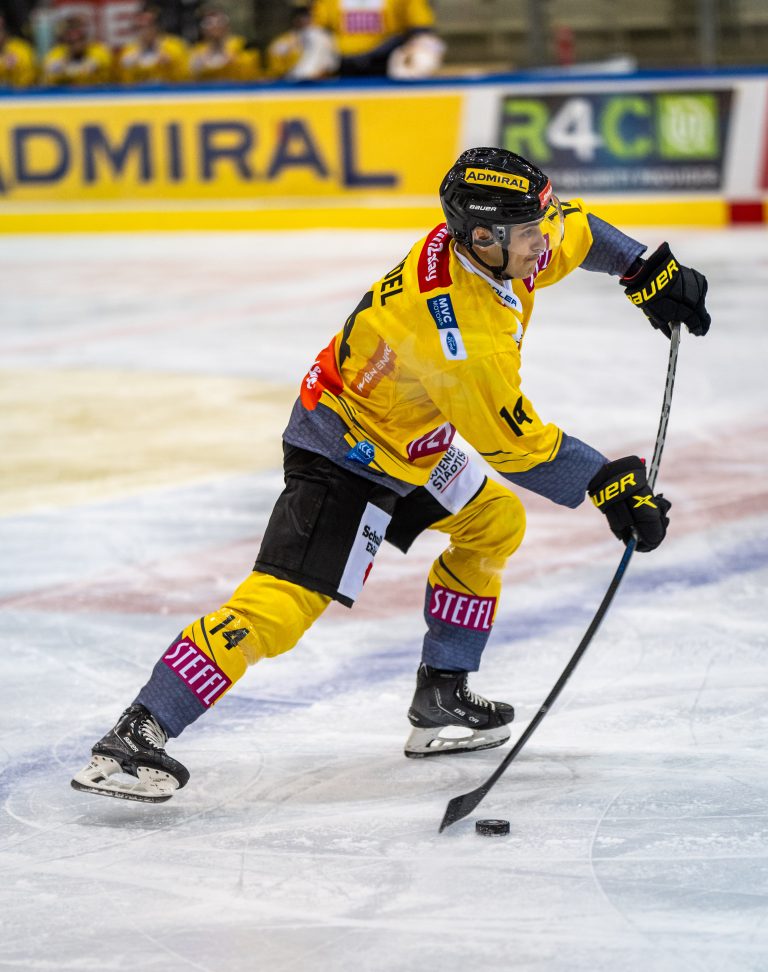 Bei den Capitals schlüpfte Zündel gleich in eine Führungsrolle. <span class="copyright">Gepa</span>