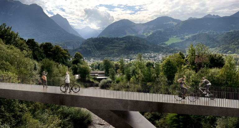Durch die gewählte Lösung wird das Bauwerk auch für Fußgänger attraktiv und lädt aufgrund seiner einmaligen Lage und Aussicht auf die umliegende Bergwelt zum Verweilen ein.<span class="copyright">Marte.Marte Architekten</span>