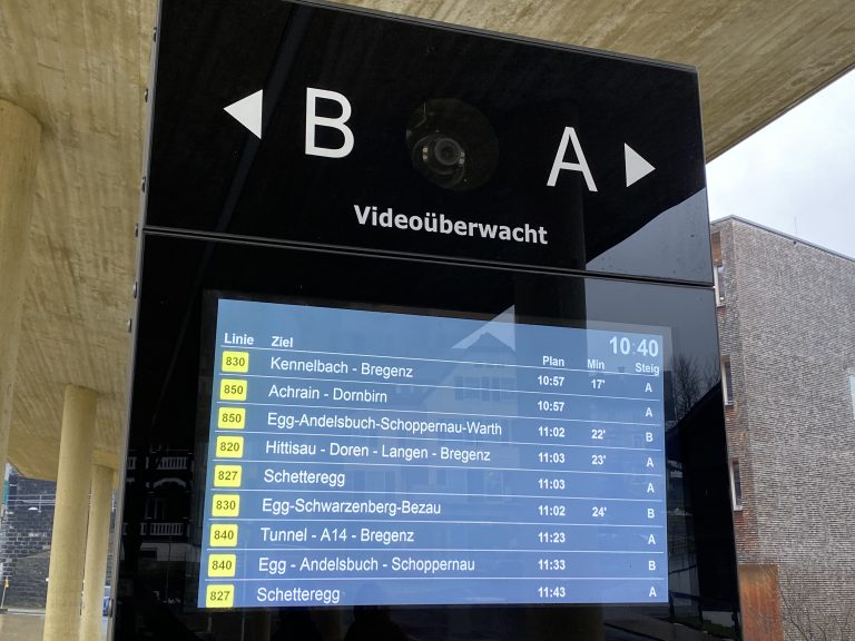 Die Anzeigetafeln sind derzeit nicht so vertrauenswürdig wie gewohnt. <span class="copyright">VN/Rauch</span>