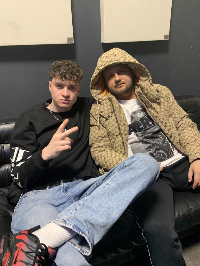 Drogu und der Rapper Kalazh44. <span class="copyright">drogu</span>