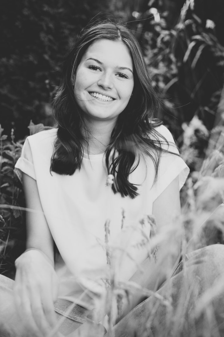 Lea Schneider zeigt ihr Können nicht nur in der Musik, sondern auch auf dem Fußballfeld. <span class="copyright">Raiba im Walgau</span>