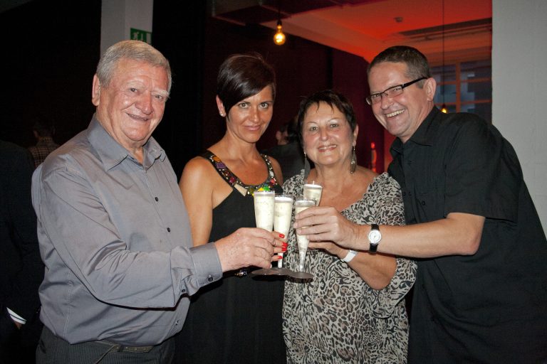 Raimund Jäger (r.) bei seiner Feier zum 50. Geburtstag. <span class="copyright">franc </span>