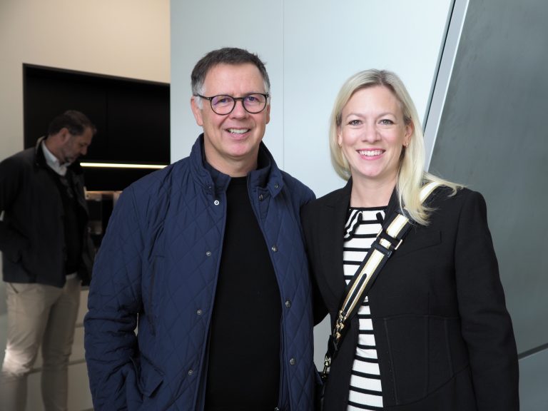 Edgar Fröwis und Bianca Huemer (Zahnmedizinisches Institut).