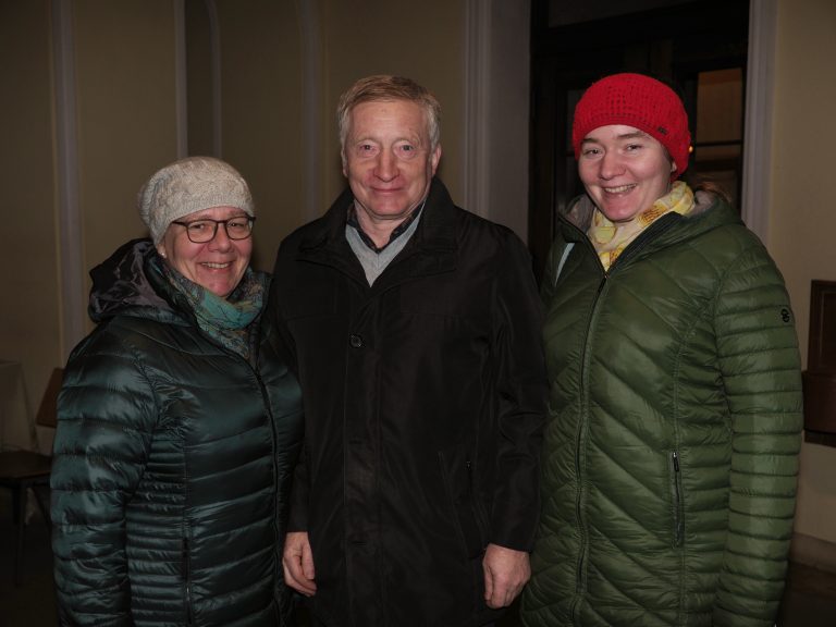 Heidemarie, Hermann und Maria Klien verbrachten einen wunderbaren Abend. 