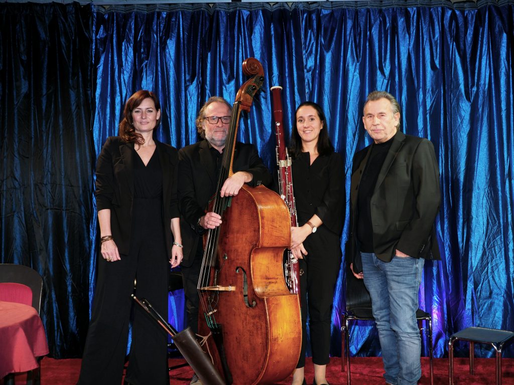 Im Theater Kosmos lag Liebe in der Luft