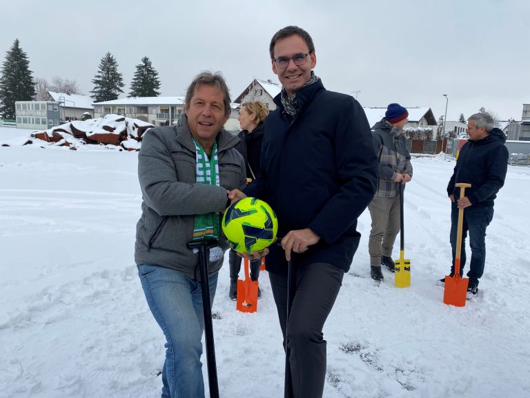 Gut gelaunt: Austria Vorstandssprecher Bernd Bösch (l.) und LH Markus Wallner.