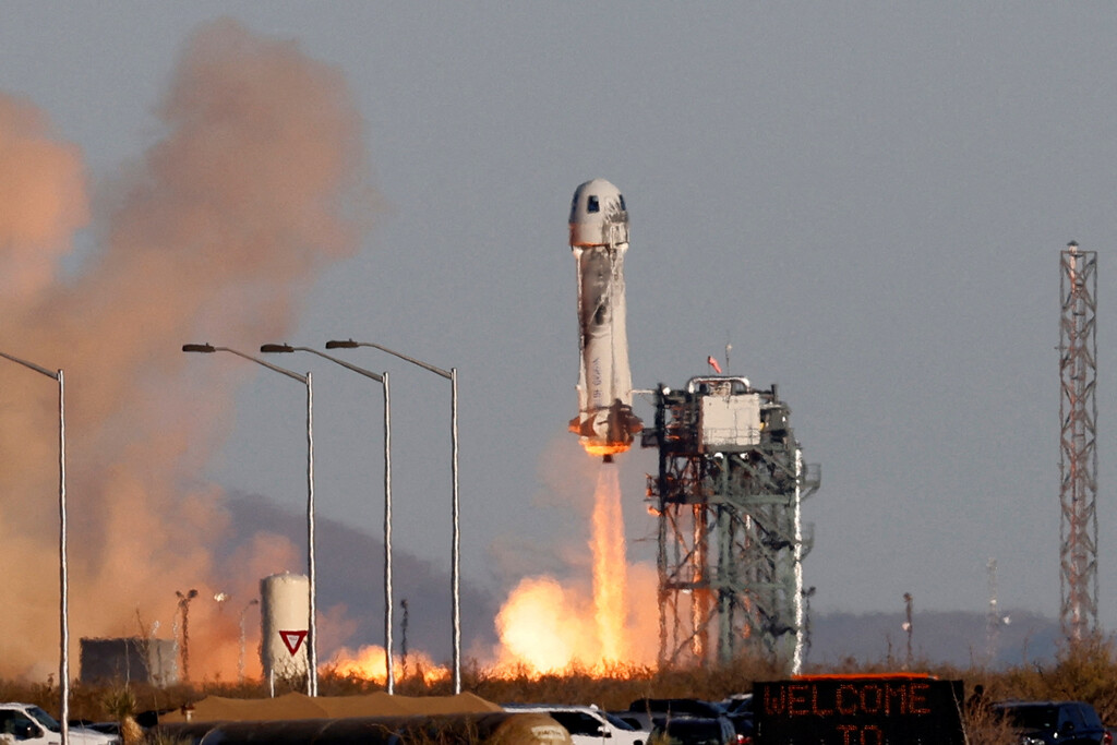 Blue Origin kündigt ersten Raketenstart seit Absturz an