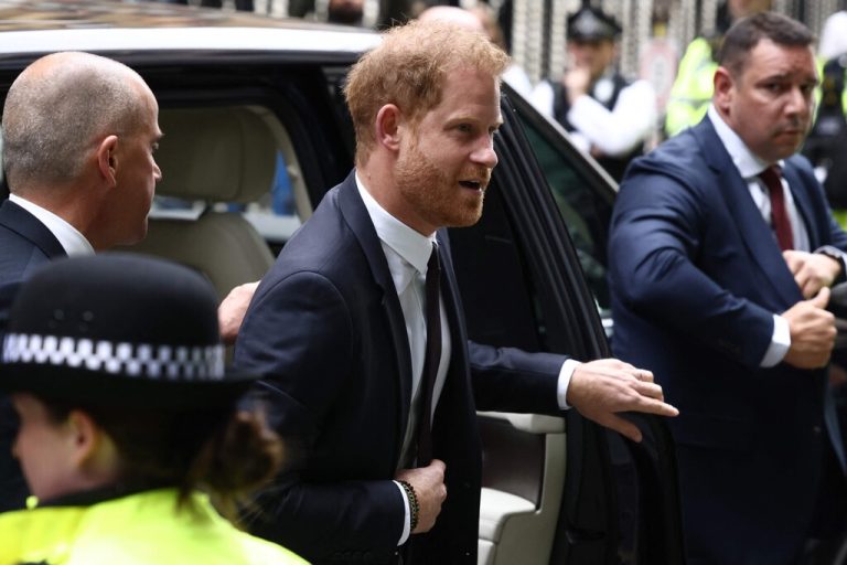 Harry steht Schadenersatz in Höhe von 140.600 Pfund (etwa 163.000 Euro) zu. AP