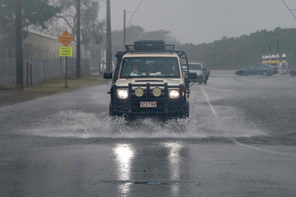 Tropensturm &#8220;Jasper&#8221; setzt Queensland unter Wasser