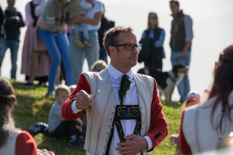 Marc Gusner ist seit 20 Jahren Kapellmeister in Lech. TK Lech
