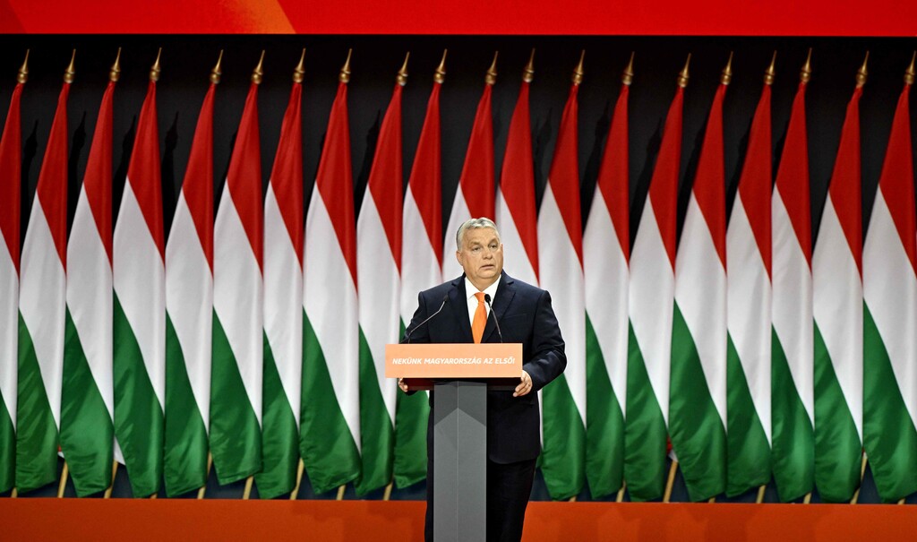 Politik in Kürze