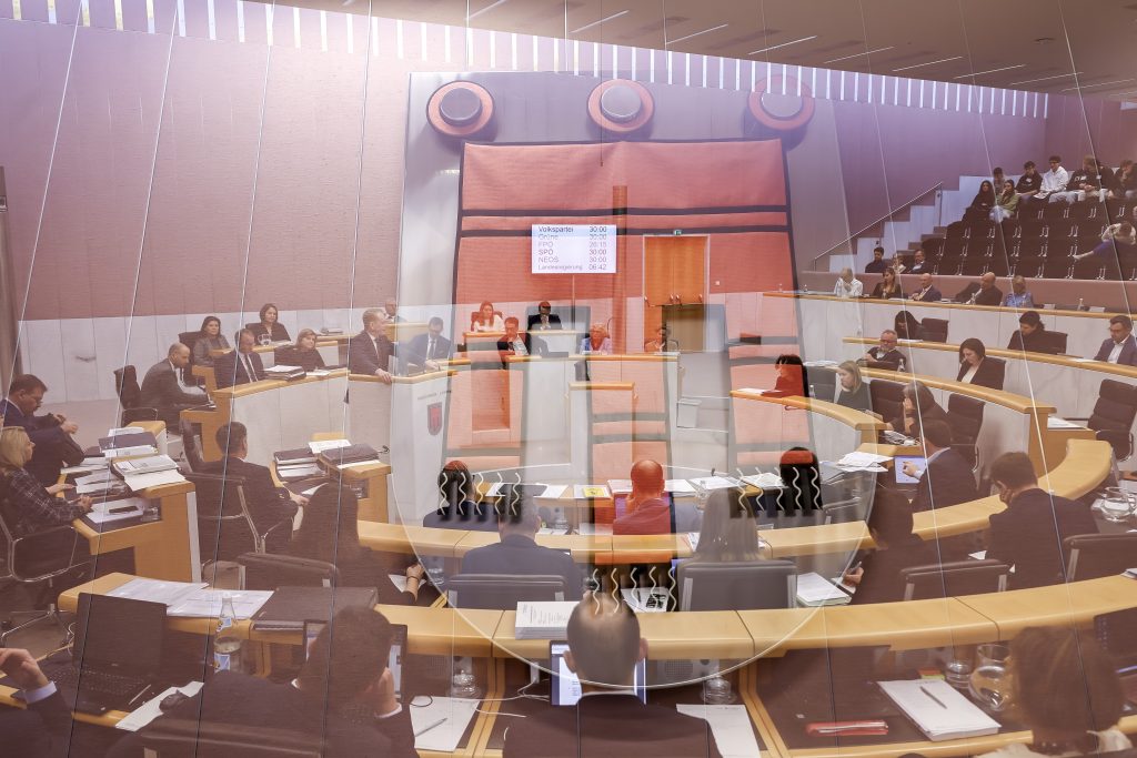 Weniger weibliche Abgeordnete: &#8220;Viele Themen ohne Geschlechterdimension&#8221;