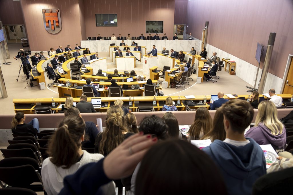 Budgetdebatte im Zeichen des Wahlkampfs