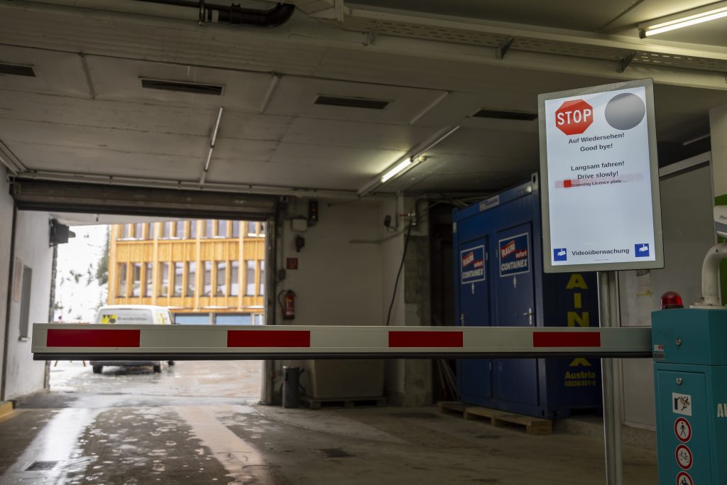 Komfortable Anreise nach Oberlech: Neue Tiefgarage erleichtert den Gästen den Weg